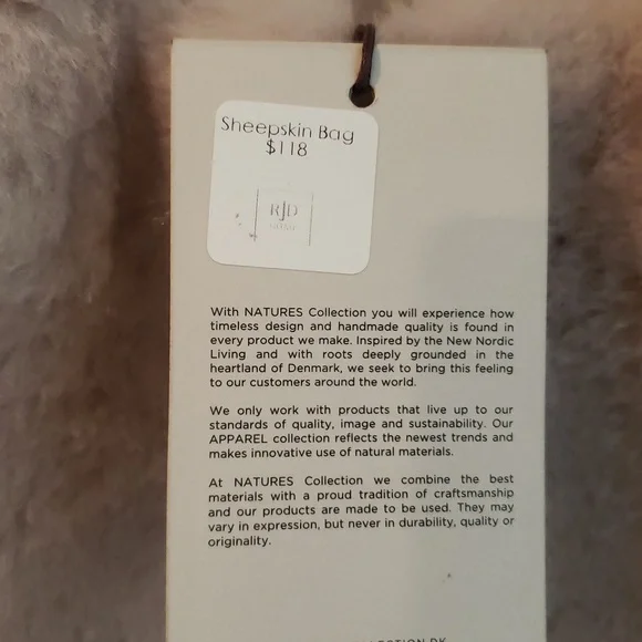 Large NWT Sheepskin Tote - Picture 3 of 4